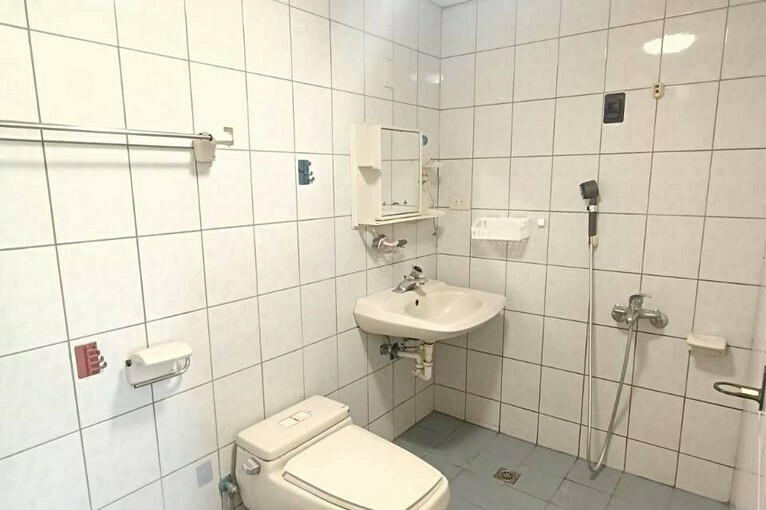 兆基社會住宅🏠友善屋源🧡龍山寺站/雙衛浴/有管理/可租補（第13張）