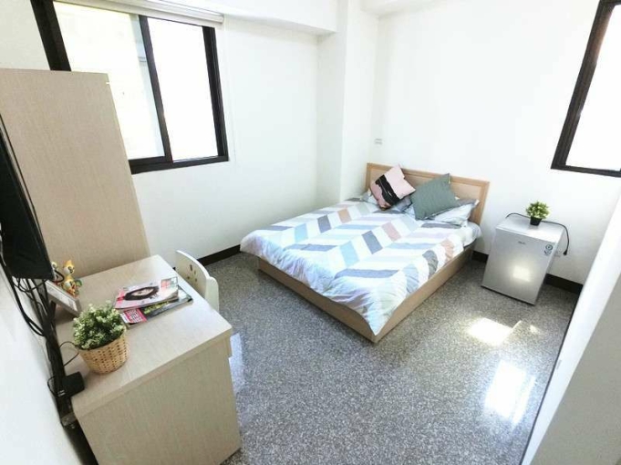 🧡請加賴🧡全新電梯🧡租屋補助🧡採光陽台🧡機車位🧡（第1張）