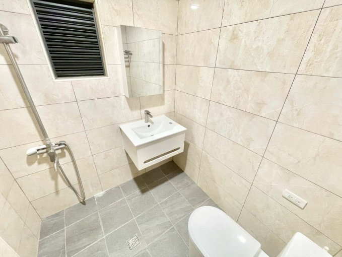 🔥東區陽台獨洗🔥可雙租補🔥飲水機子母車🔥近體大一中街 - Image 3