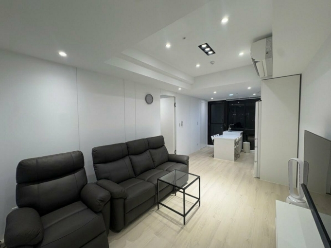 三房二廳🏠陽台獨洗🏠租屋補助🏠電梯🏠子母車🏠流理台🏠可戶籍🏠管理員🏠平面車位🏠家具電全配（第1張）