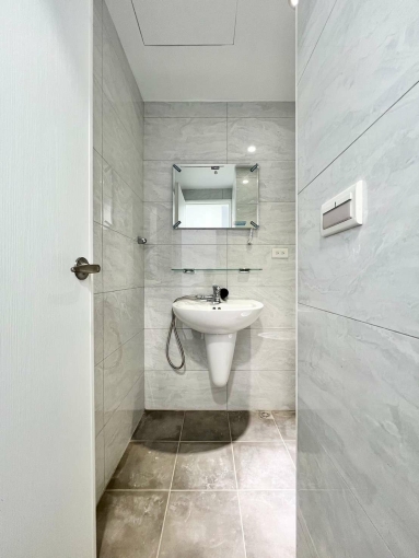 極簡生活🏅雙租補✨陽台獨洗曬🌳流理台📍中國醫（第4張）