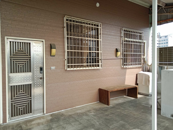 實木窗台，禪風水泥牆風格（第8張）