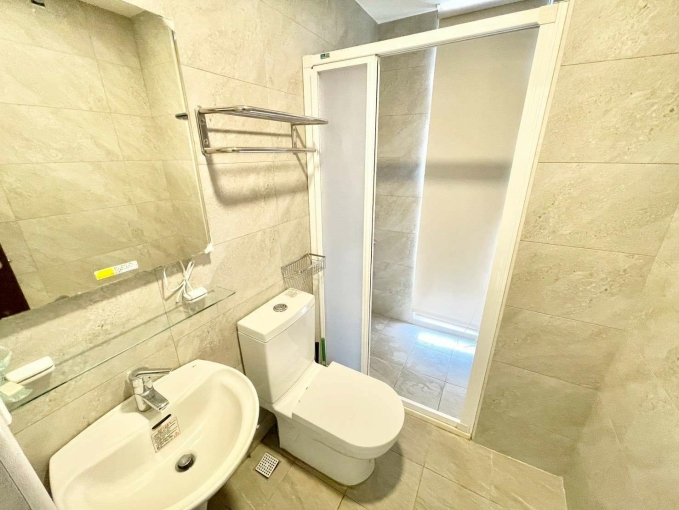 🔥中區超新電梯套房🔥陽台獨洗🔥乾濕分離🔥近一中街、台中火車站 - Image 3