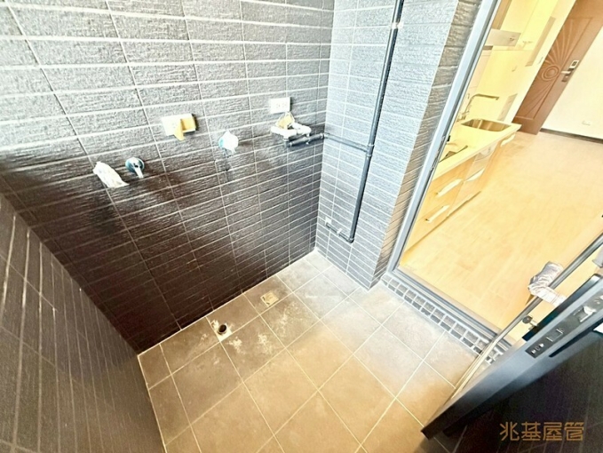 兆基社會住宅🏠東區全新兩房有平車🏠免仲可租補（第9張）