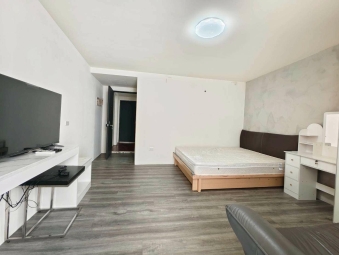 西裝快皺掉了⚡魔術大空間✨獨洗獨曬💕近一中 中國醫⚡宇你相見（第2張）