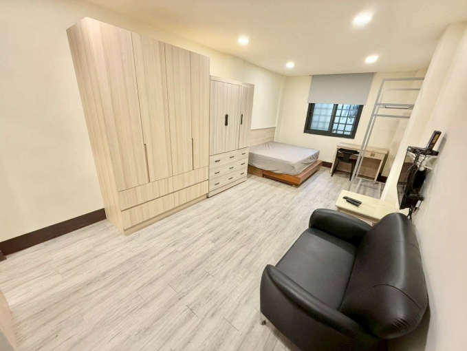 逢甲精品🏅12坪大空間💖可租補💙獨洗共曬✅子母車(第3張)