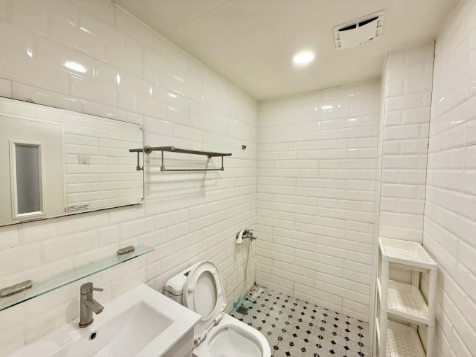 逢甲精品🏅12坪大空間💖可租補💙獨洗共曬✅子母車(第6張)