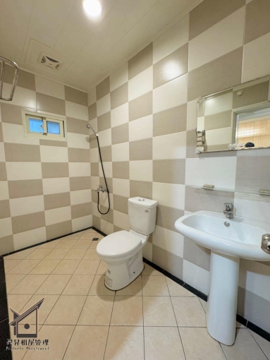 類一房一廳🉑️租補💟走路到LALAPORT💟陽台獨洗曬💟雙門冰箱💟子母車、飲水機（第7張）