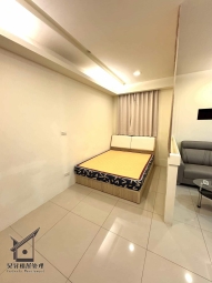 類一房一廳🉑️租補💟走路到LALAPORT💟陽台獨洗曬💟雙門冰箱💟子母車、飲水機（第4張）