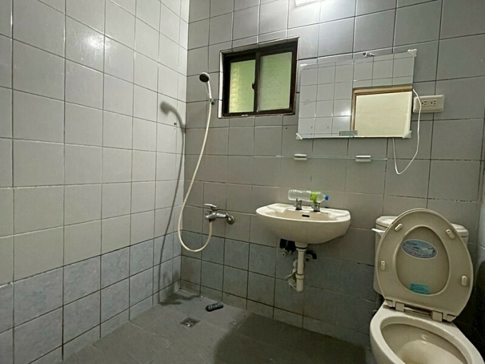 兆基社會住宅🏡社皮巷弄車庫透天/大露臺/可租補（第13張）