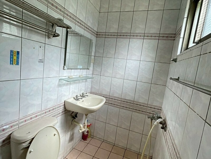 兆基社會住宅🏡社皮巷弄車庫透天/大露臺/可租補（第14張）