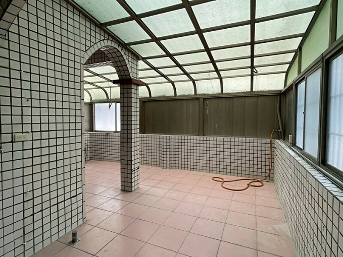 兆基社會住宅🏡社皮巷弄車庫透天/大露臺/可租補（第8張）