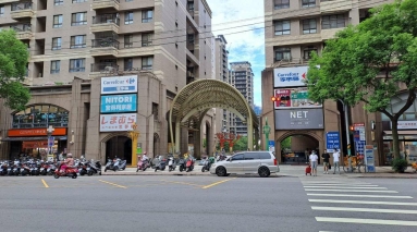《林口扶輪公園.昕境廣場國賓影城》VIP 1F , 最佳休憩處!（第15張）