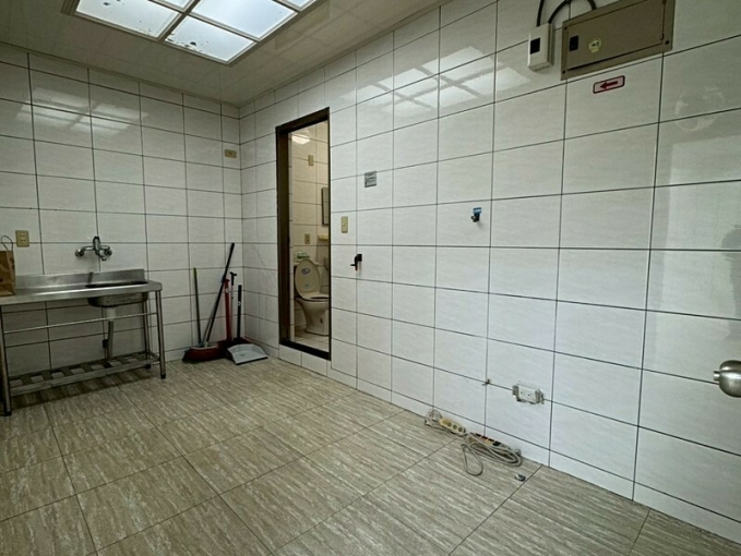 兆基社會住宅🏠友善屋源🧡西門町商圈🚇稀有一樓🏠可租補(第8張)