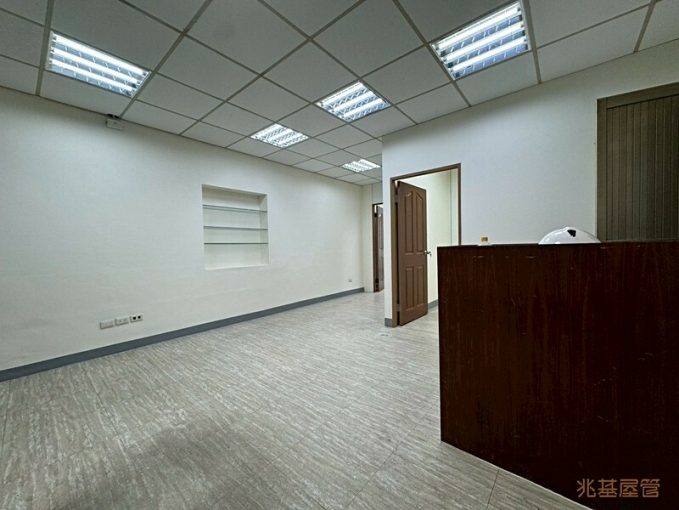 兆基社會住宅🏠友善屋源🧡西門町商圈🚇稀有一樓🏠可租補(第4張)