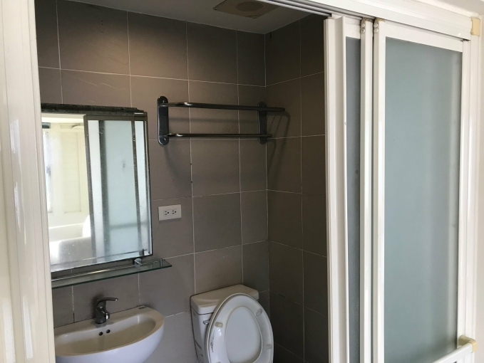 松山車站後山埤捷運五分埔商圈（第5張）