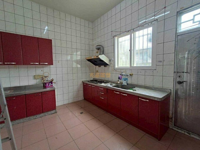 兆基社會住宅🏡伸港翻新透天六房三衛超大空間（第8張）