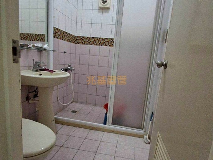 兆基社會住宅🏡伸港翻新透天六房三衛超大空間（第10張）