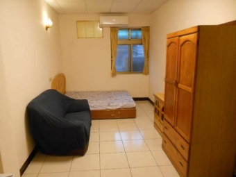 免仲介費 近桃園火車站及市政府公寓3樓網路大套房出租 只付電費（第1張）