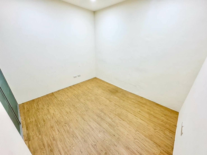 🧡加賴約看🧡工作室🧡木質地板🧡共用衛浴🧡適合美甲美睫🧡美業🧡代收包裹🧡秒殺物件🧡（第2張）