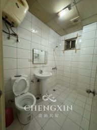 🎉高翠路超夯地段〰️有電梯〰️超低租金〰️分離式冷氣〰️飲水機〰️垃圾集中🎉 - Image 8