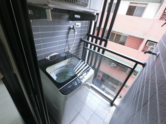 *超新套房*禾聯冷氣*超新洗衣機*附電磁爐*固定機車位（第11張）