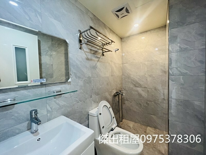 傑出租屋/桃園前站,稀有電梯,採光佳,隨時簽約!（第3張）