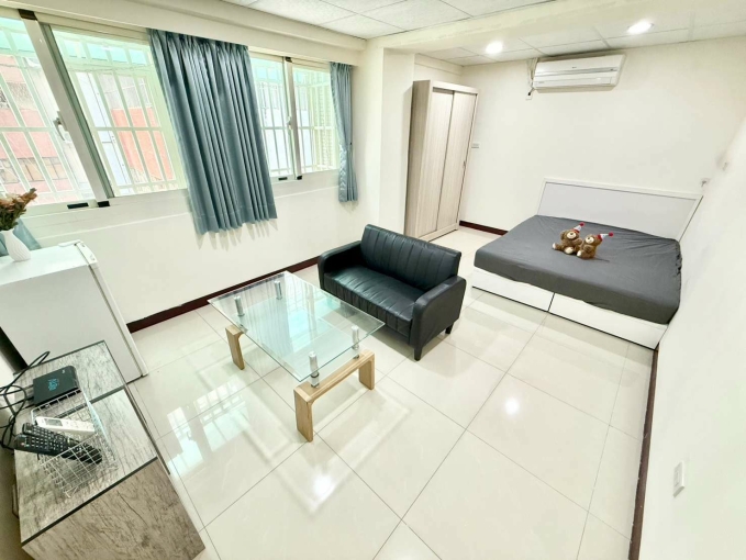 晴時有雲時而雨🐈可寵可狗✨獨洗獨曬⚡可租補💕近火車站 lalaport⚡宇你相見（第1張）