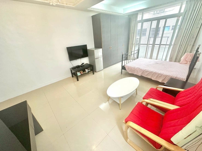 潘潘精選🏆可租補✨陽台獨洗曬✨大空間🌳採光佳(第1張)