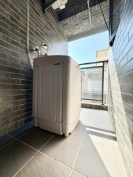 北屯區質感秒殺套房🔥超大陽台獨洗💓衛浴開窗✨可租補🎊（第6張）