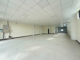 ⚡稀有釋出｜近幼獅交流道｜氣派門面全新挑高SRC廠辦📦🚛（第3張）