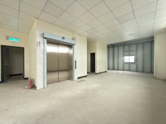 ⚡稀有釋出｜近幼獅交流道｜氣派門面全新挑高SRC廠辦📦🚛（第4張）