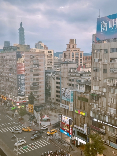 台北東區SOGO百貨旁,捷運忠孝復興出站1分鐘到家(第4張)