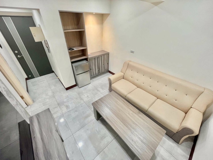 西屯近水湳💕電梯❤️1+1💕租補貓貓(第3張)