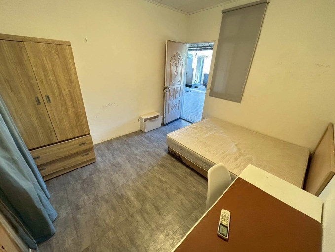 ★獨立陽台★世新大學★租補★台水電計費★超大露台★（第1張）