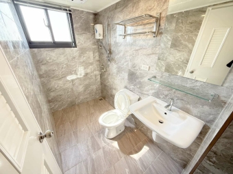 被陽光暖醒🍂可租補💕全新質感💫機車位🌤️子母車（第6張）