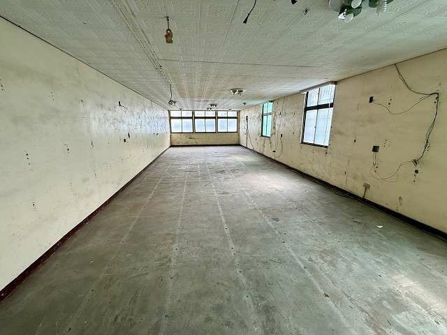 (2~4樓透天黃金店面)近中壢火車站.中平商圈.可分層出租.(第6張)