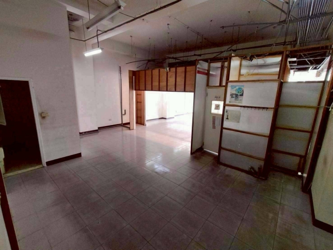 租客勞基法免費諮詢💖❤️大里修平科大/台水電/面寬6米6/工業區黃金店面 周圍車好停（第10張）