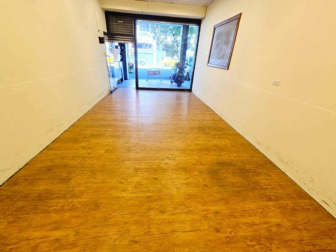 文山/澄清/騎樓透天店面 - Image 4