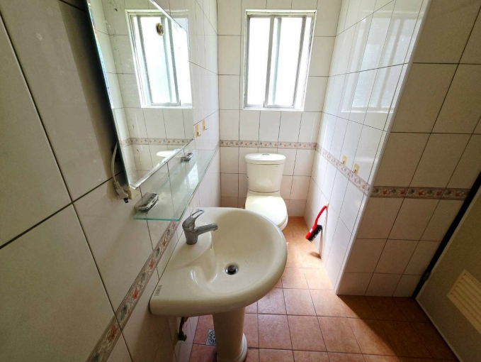 文山/澄清/騎樓透天店面 - Image 12