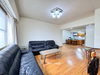 租-中國醫-四房附車位*24小時管理-傢俱家電全(含管含車)（第1張）