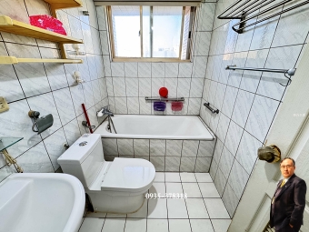 租-中國醫-四房附車位*24小時管理-傢俱家電全(含管含車)（第12張）