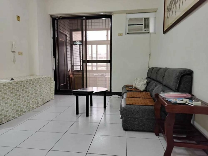 光明國中溫馨美2房~家具電全配~衛浴開窗 - Image 1