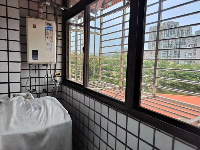 光明國中溫馨美2房~家具電全配~衛浴開窗 - Image 6