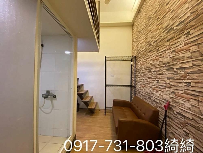 租屋找77✿大有大業,稀有樓中樓,獨洗! - Image 1