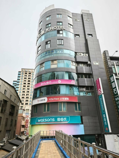 ❤️超便宜 小資最愛 近一中商圈 包網 ❤️ - Image 1