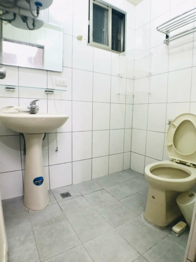 ★737美食★靜優套房★洗烘衣機★公園(第7張)