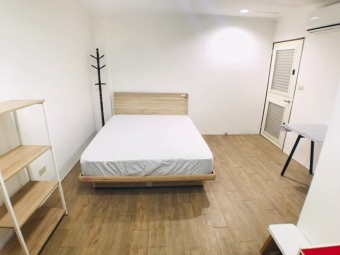 ★737美食★靜優套房★洗烘衣機★公園（第4張）