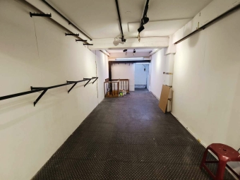 ☆捷運後山埤站☆五分埔店面、人潮多、方正、屋況好（第3張）