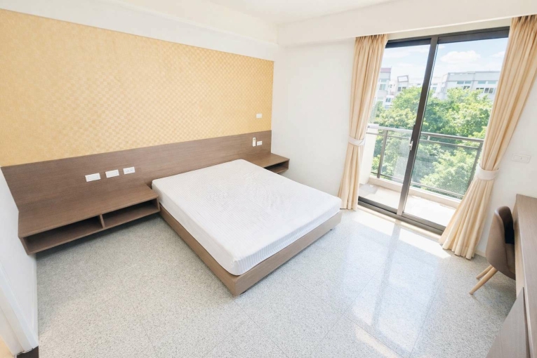 🔥西屯陽台獨洗🔥電梯套房🔥飲水機子母車🔥近逢甲（第1張）